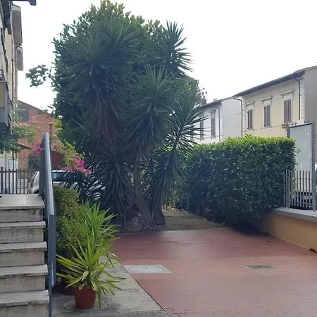Alojamento de Acomodação e Pequeno-almoço Prime Pisa