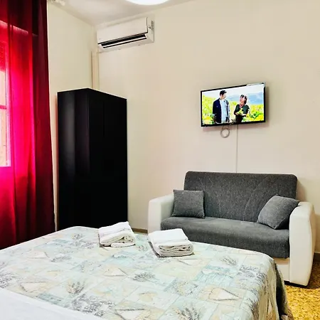 לינה וארוחת בוקר Prime פיזה